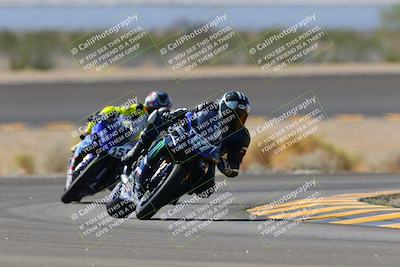 media/Oct-08-2022-SoCal Trackdays (Sat) [[1fc3beec89]]/Turn 14 (1050am)/